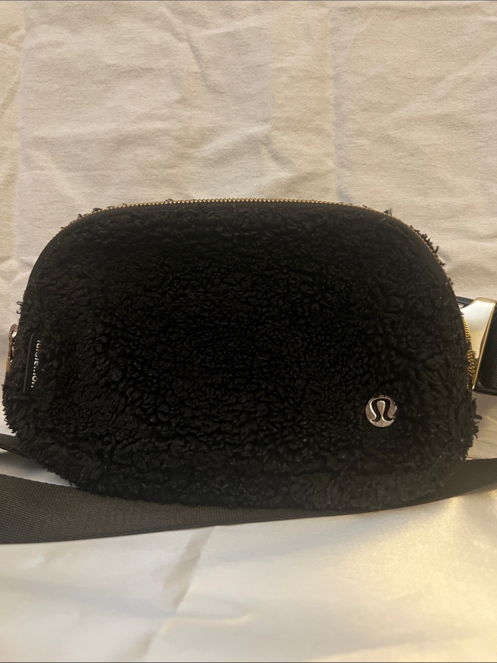 lulemon bum bag